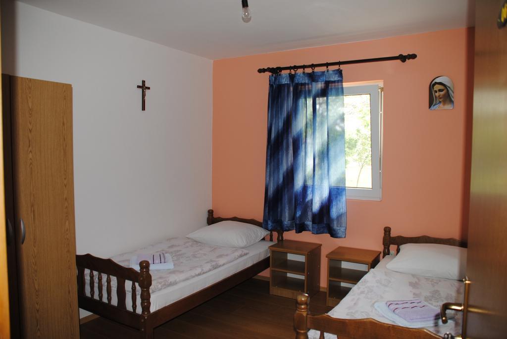 Casa Del Pellegrino M&A - Ostojići Medjugorje Exterior foto