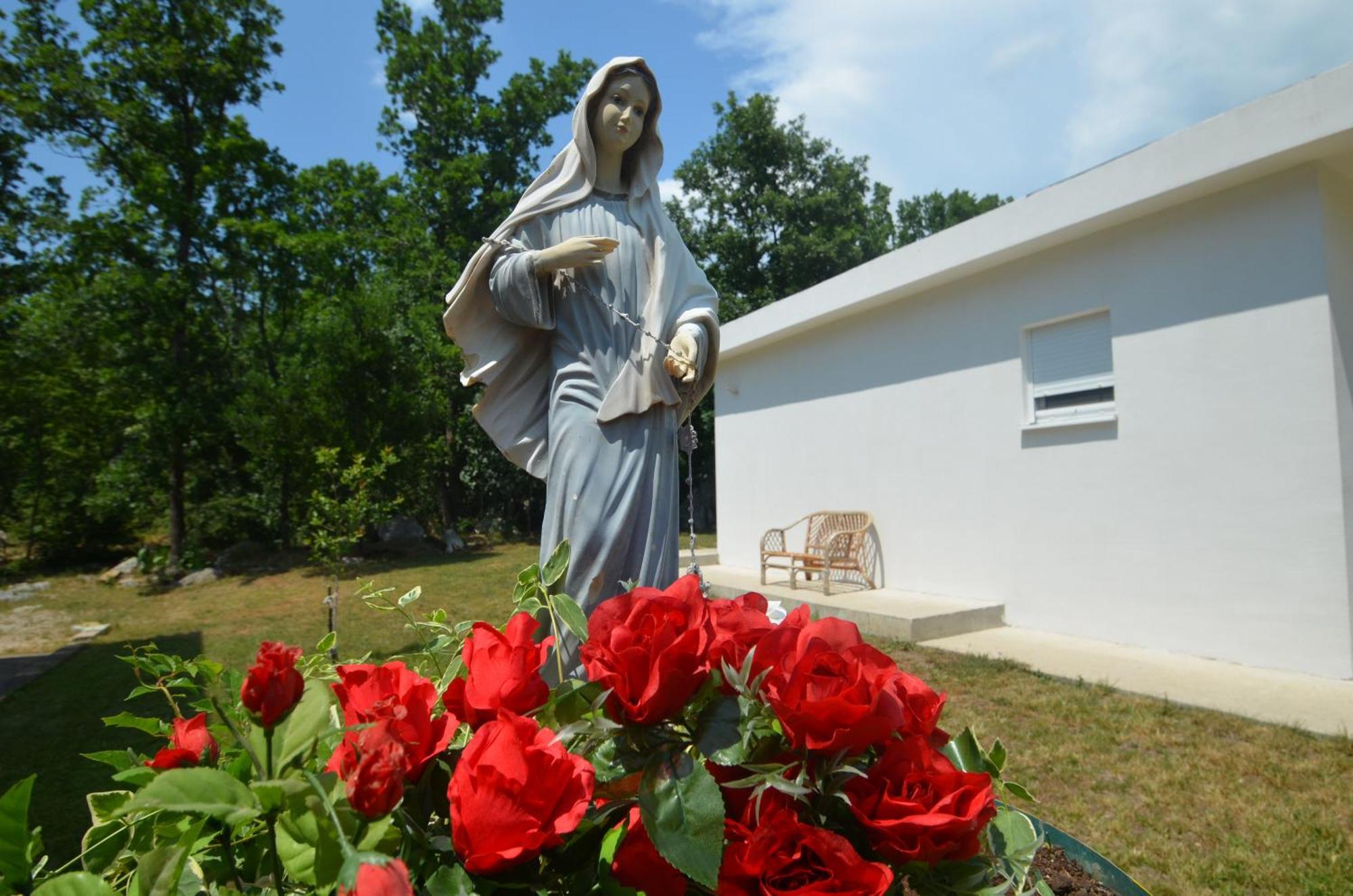 Casa Del Pellegrino M&A - Ostojići Medjugorje Exterior foto