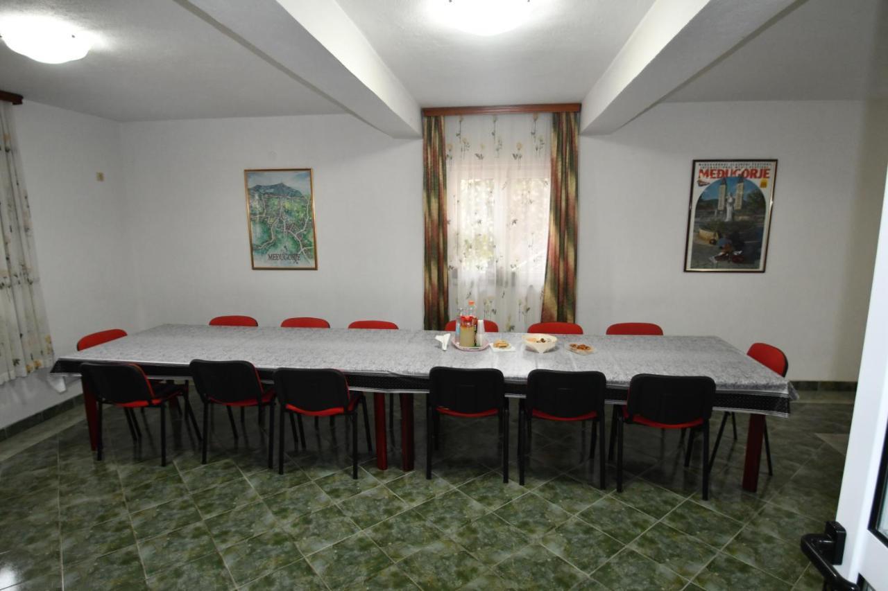 Casa Del Pellegrino M&A - Ostojići Medjugorje Exterior foto