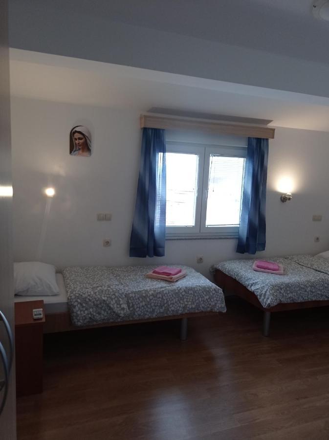 Casa Del Pellegrino M&A - Ostojići Medjugorje Exterior foto