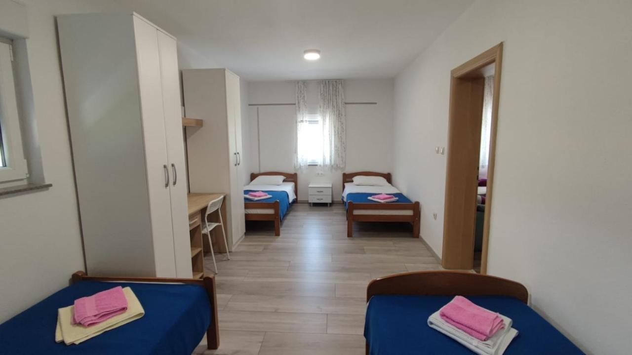 Casa Del Pellegrino M&A - Ostojići Medjugorje Exterior foto
