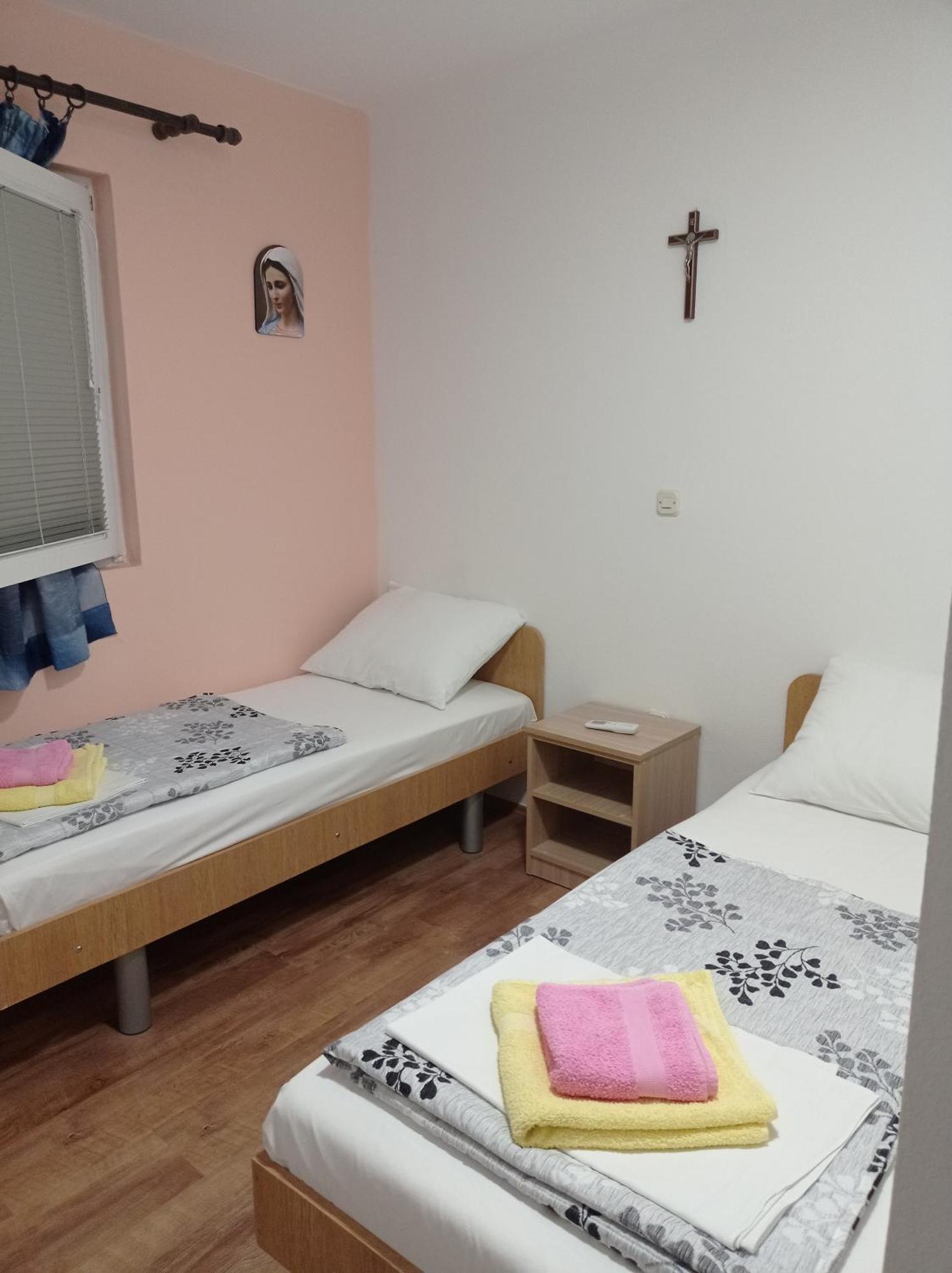 Casa Del Pellegrino M&A - Ostojići Medjugorje Exterior foto