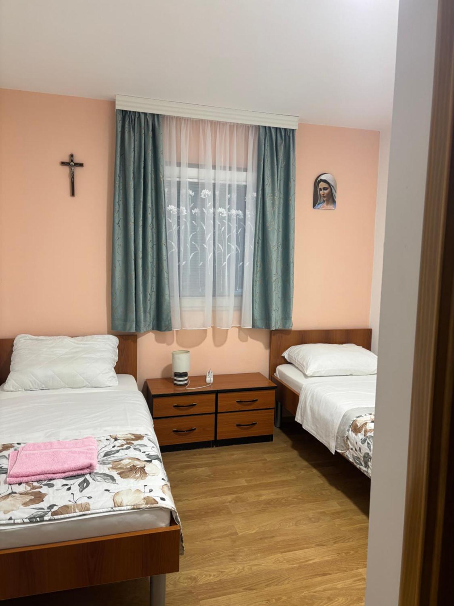 Casa Del Pellegrino M&A - Ostojići Medjugorje Exterior foto