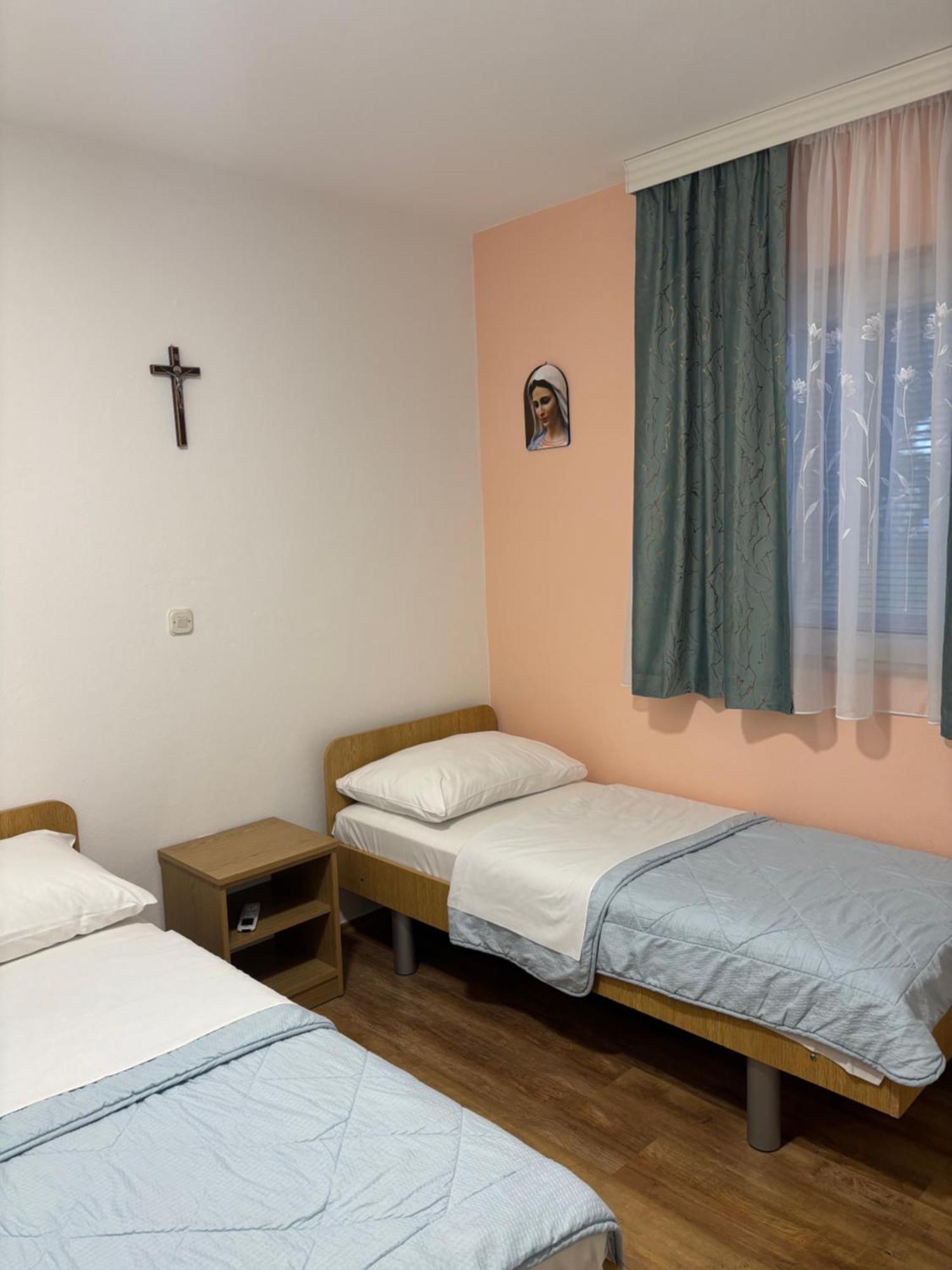 Casa Del Pellegrino M&A - Ostojići Medjugorje Exterior foto